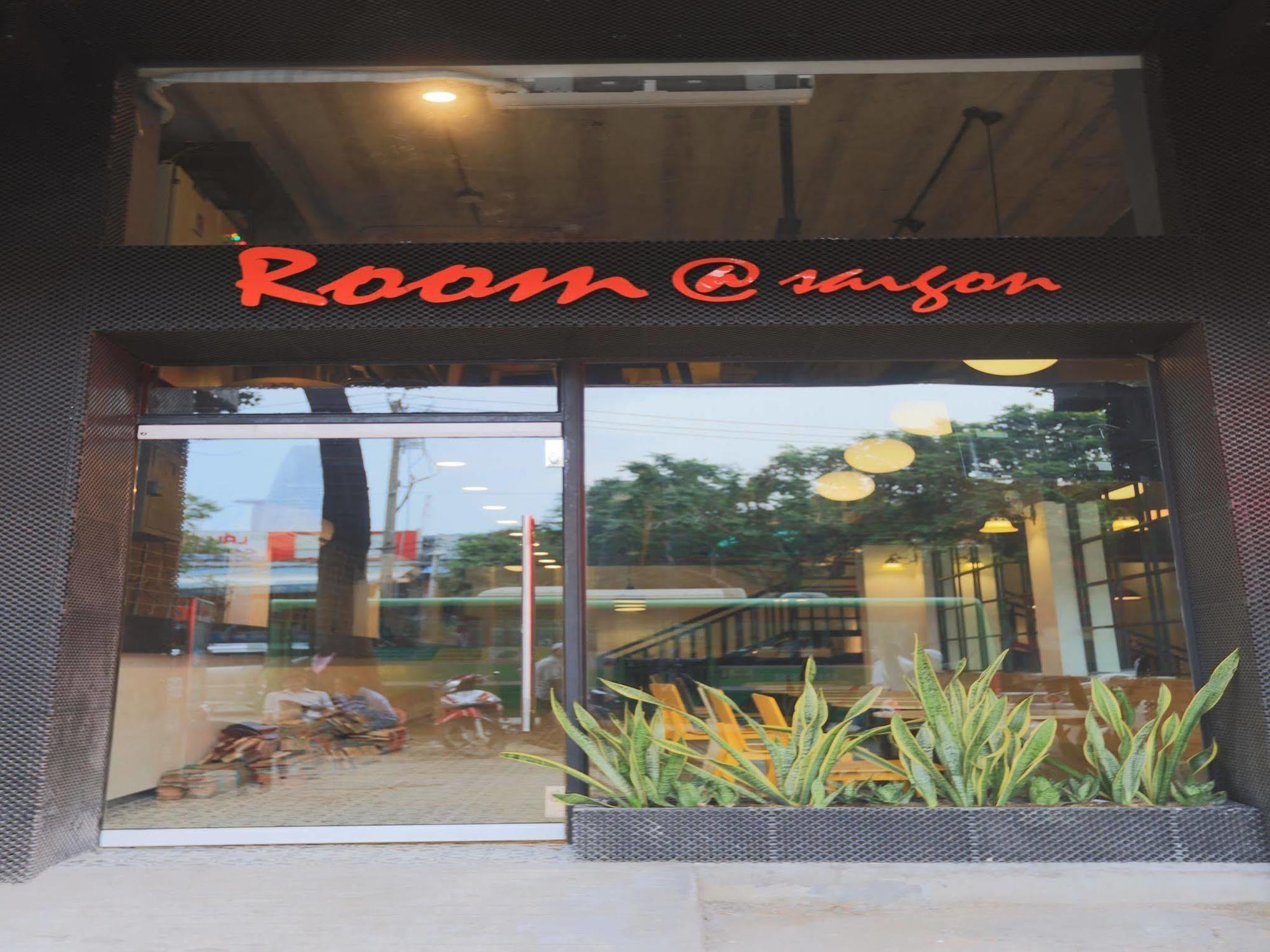 Phu Gia 193 Nguyen Thai Hoc Street Khách sạn 2*